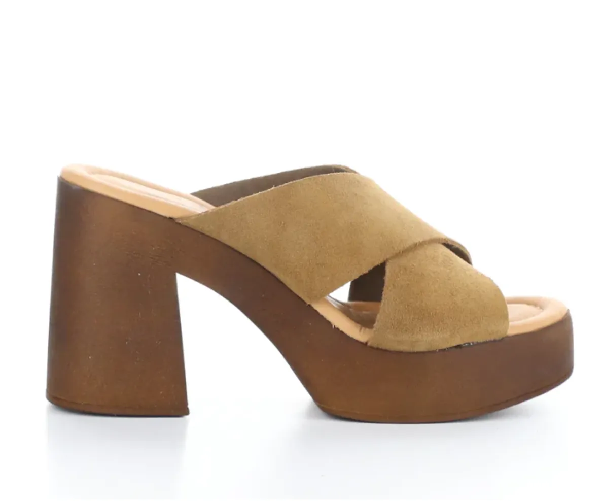 Bos&Co. "Wilma" Cognac - Platform Sandal