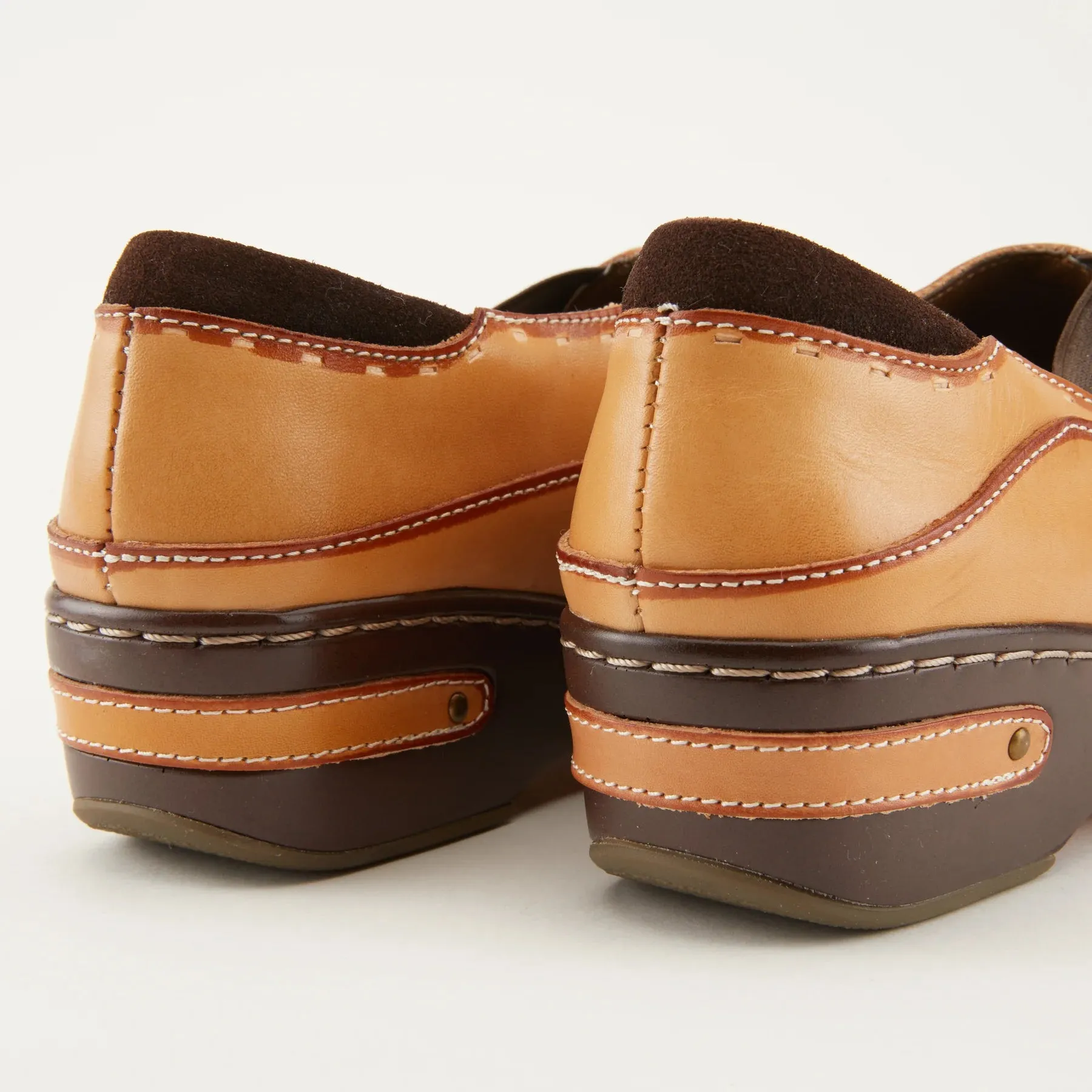 L'ARTISTE BURBANK CLOGS